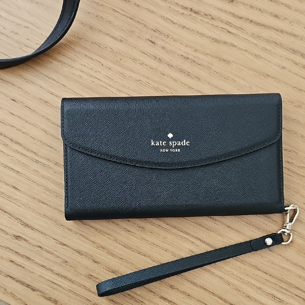 Kate Spade Black Wallet with Wristlet